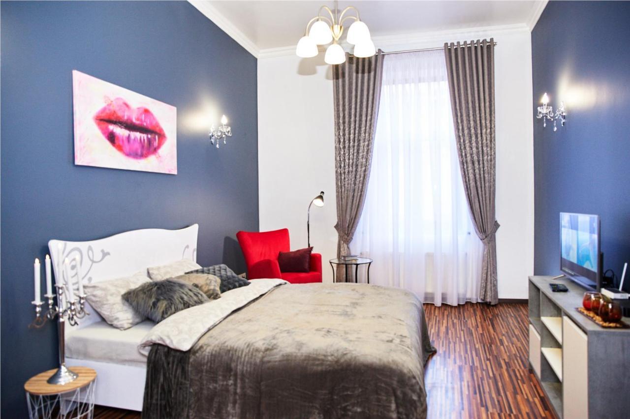Designer Apartment In The Center リヴィウ エクステリア 写真