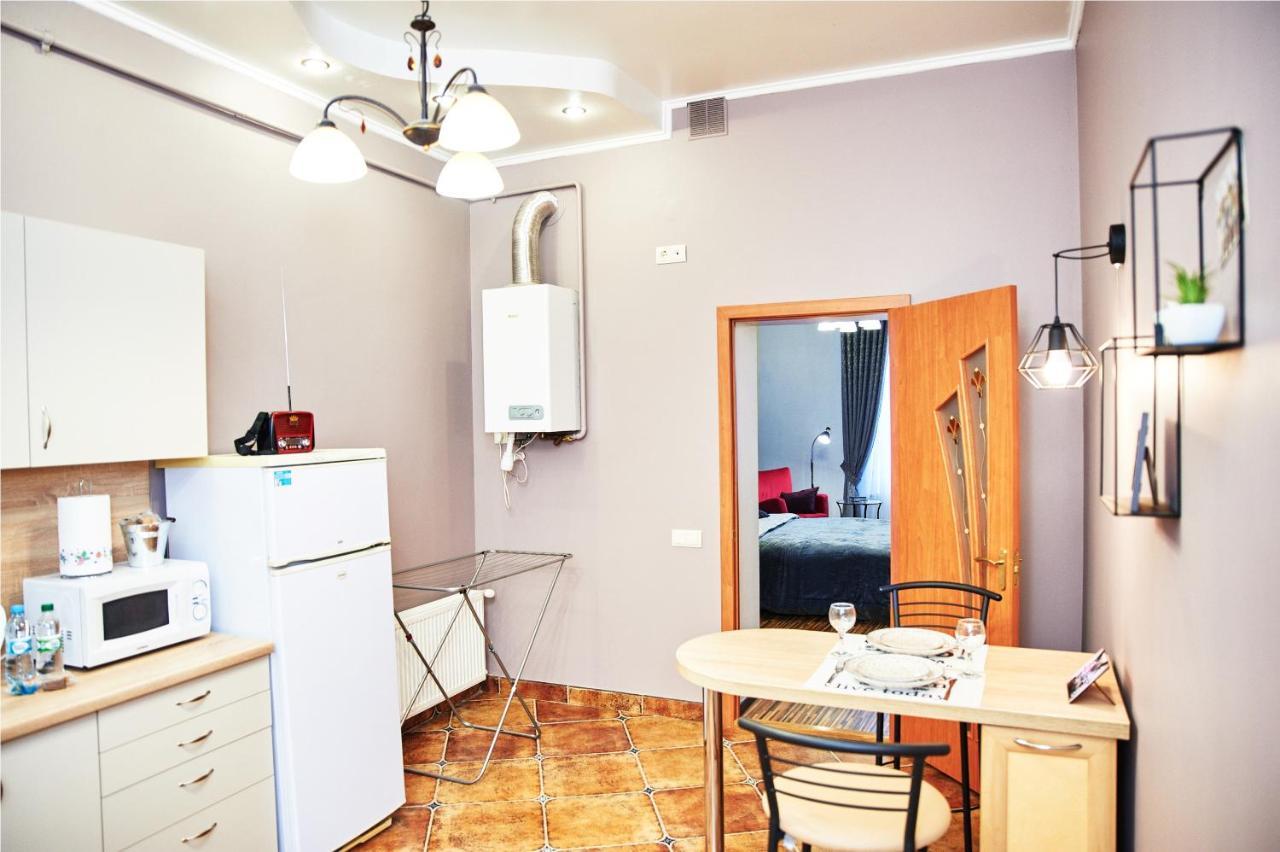 Designer Apartment In The Center リヴィウ エクステリア 写真